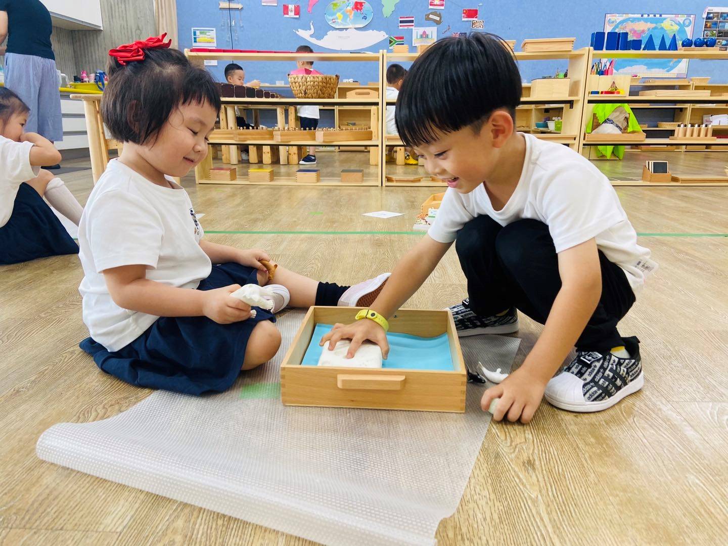 雙語學校如何提升學生的英語溝通能力