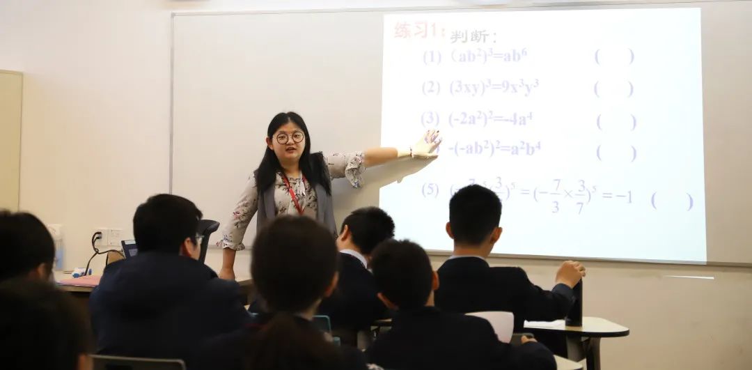 提高雙語教學中的教師課堂管理能力