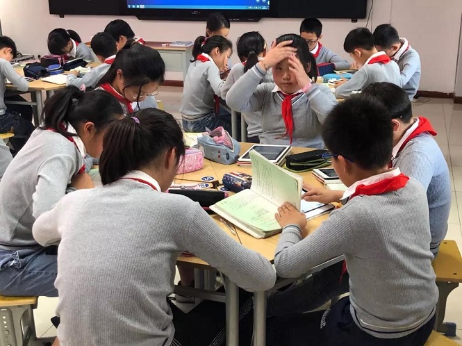 雙語實驗學校如何利用翻轉課堂優(yōu)化教學