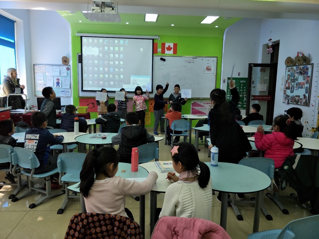 雙語課堂的語言學(xué)習(xí)與學(xué)科內(nèi)容平衡之道