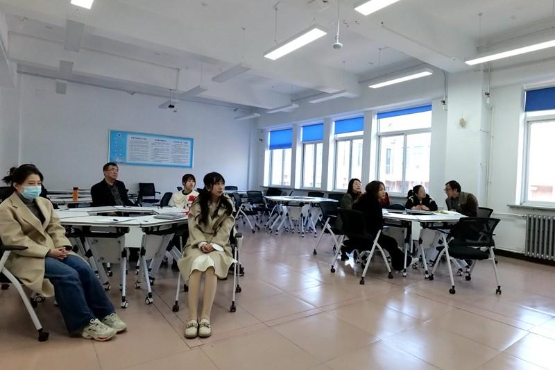 如何提升雙語(yǔ)學(xué)校的教師教學(xué)研究能力