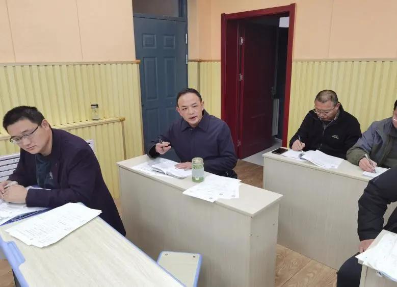 如何通過雙語教學促進學生的創(chuàng)造性思維