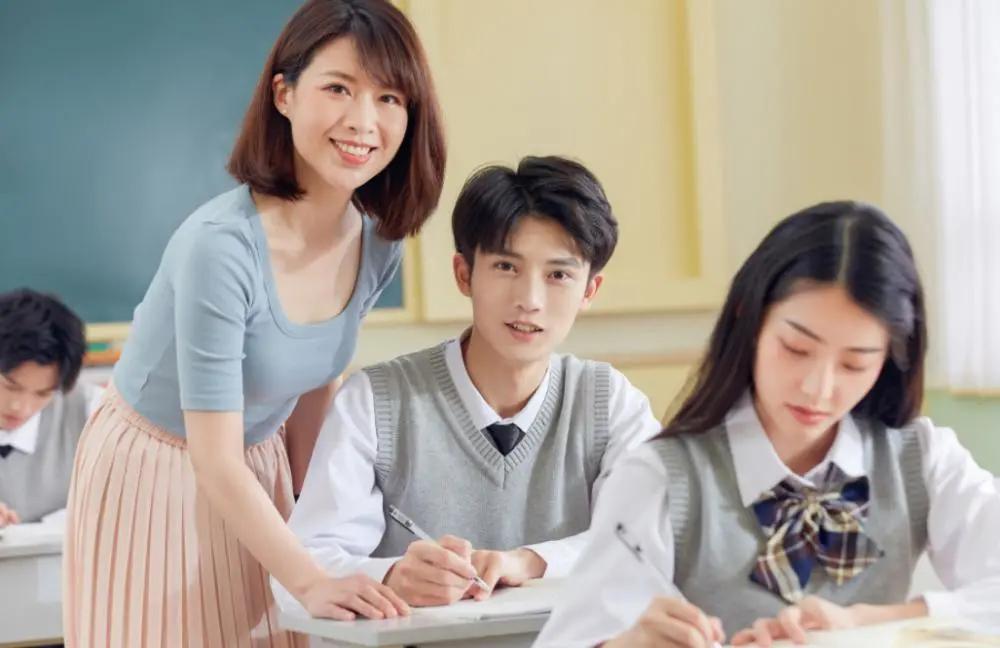 如何在雙語學校推廣教師團隊合作模式