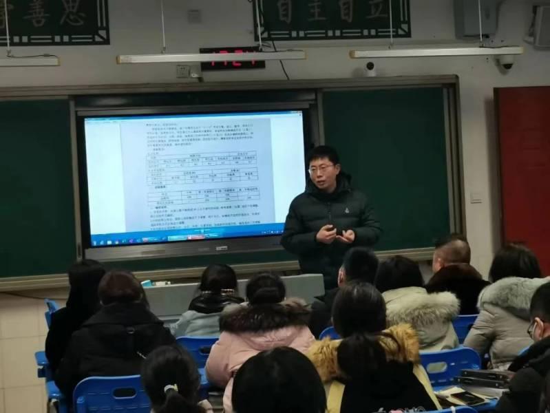學(xué)生生涯規(guī)劃指導(dǎo)與資源整合的重要性及其策略