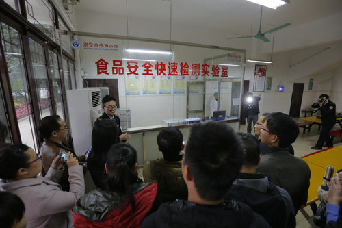 校園食品安全監(jiān)管與學生參與，構建共建共治共享的食品保障體系