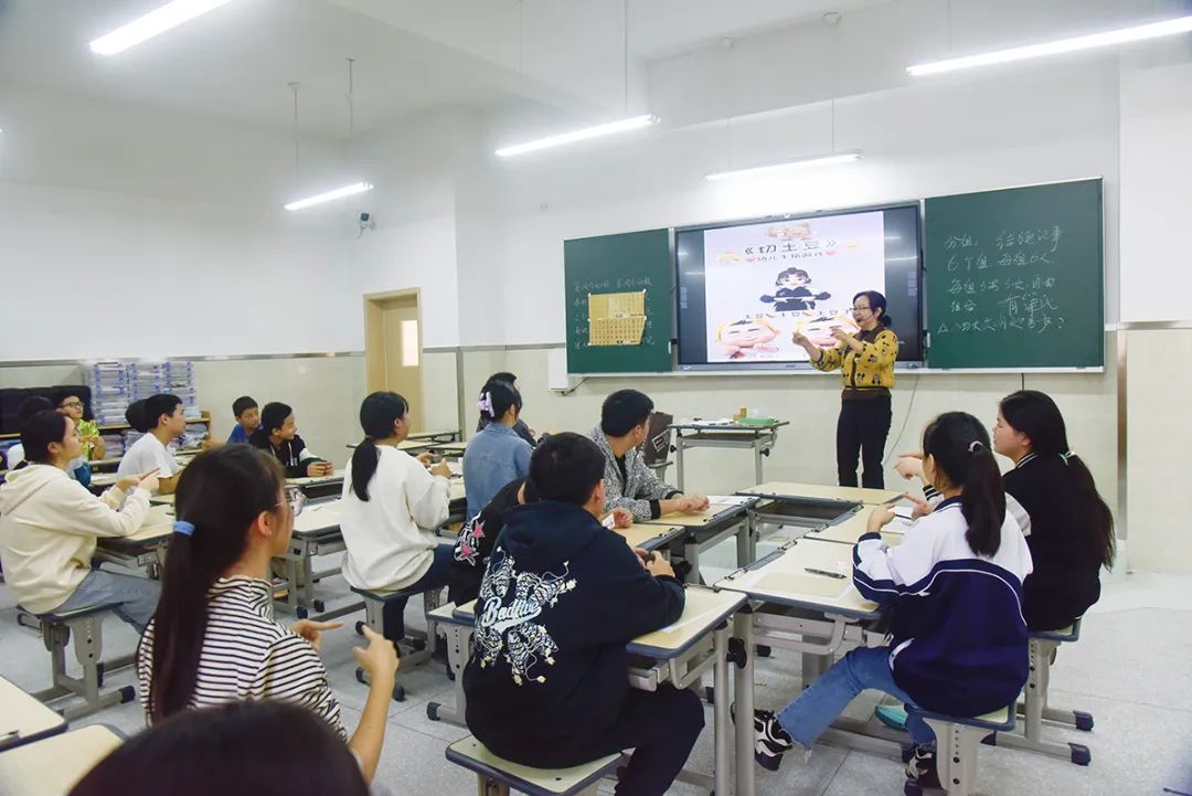 學生社團與學生綜合素質(zhì)提升