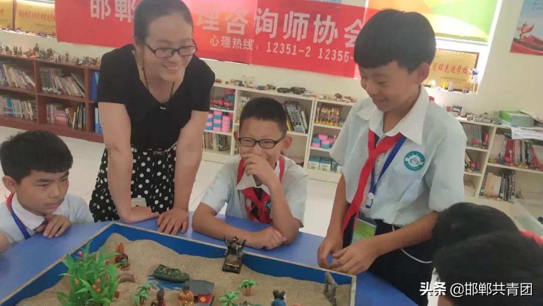 學(xué)生心理健康教育與教師心理輔導(dǎo)技能的重要性與實(shí)踐探索