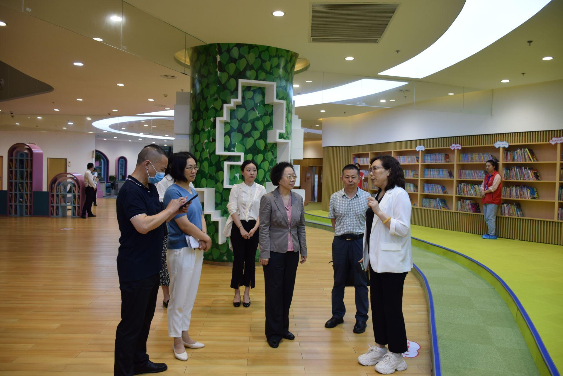 圖書館資源與學(xué)校教學(xué)資源共享機(jī)制的創(chuàng)新研究