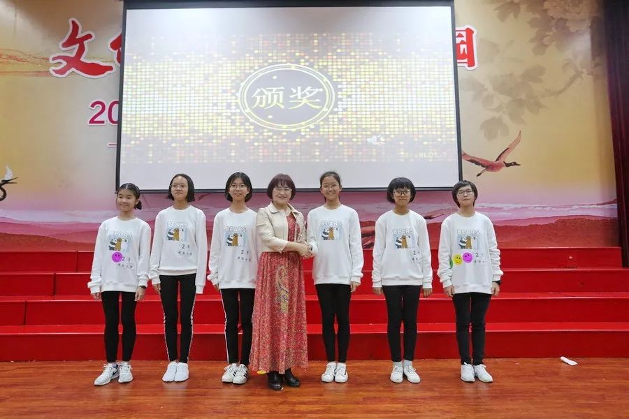 校園文化節(jié)活動(dòng)盛啟，創(chuàng)意征集與主題展示盛宴