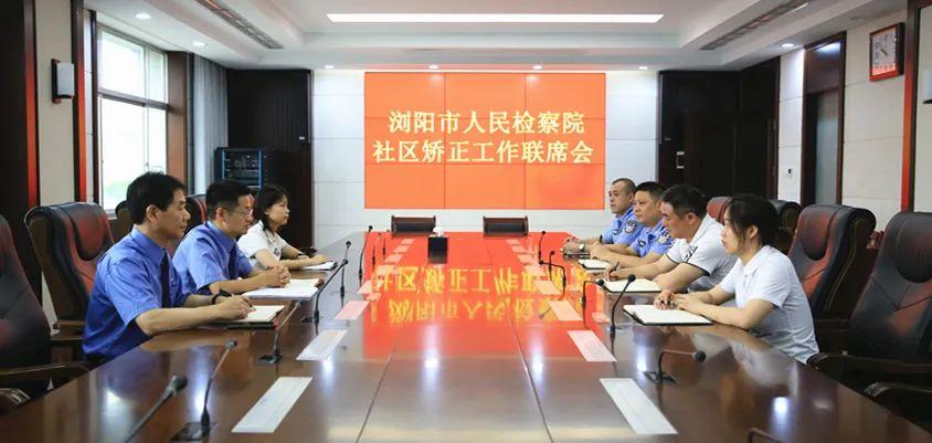 教師團隊如何通過協(xié)作加強學(xué)生個性化教育