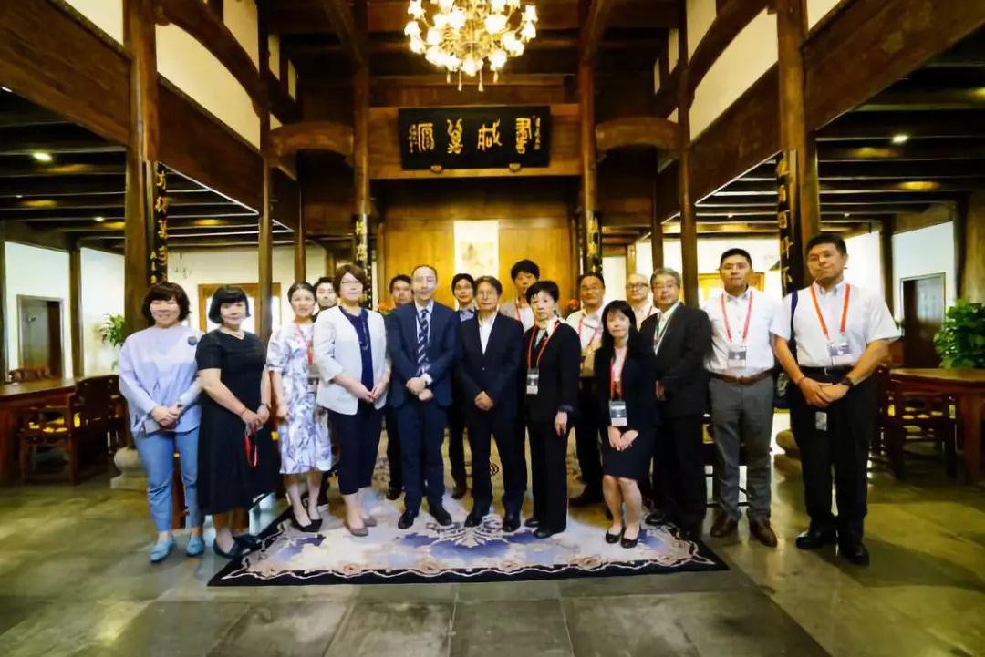 雙語教師如何通過文化融合強化團隊合作與支持力返回搜狐，查看更多