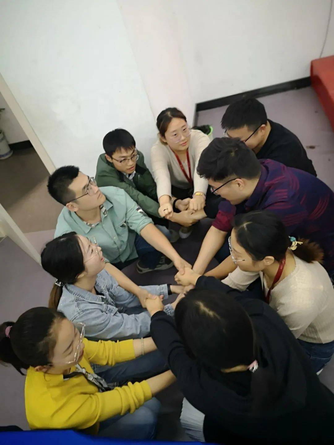 教師團(tuán)隊協(xié)作的挑戰(zhàn)與解決方案
