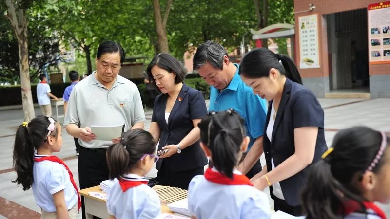 孟津雙語(yǔ)學(xué)校學(xué)費(fèi)解析，價(jià)值與投資的平衡考量