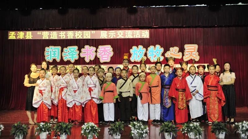 孟津雙語(yǔ)學(xué)校黑心，揭開(kāi)教育背后的陰影