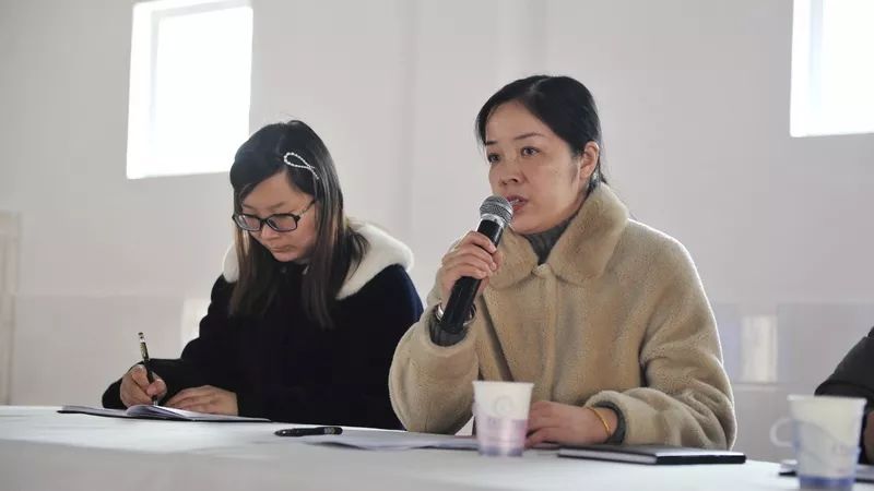 孟津雙語學校學生懷孕現(xiàn)象，挑戰(zhàn)與應對策略