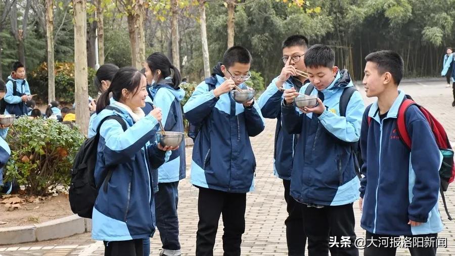 孟津雙語學(xué)校國際校區(qū)，培養(yǎng)全球視野的未來領(lǐng)導(dǎo)者