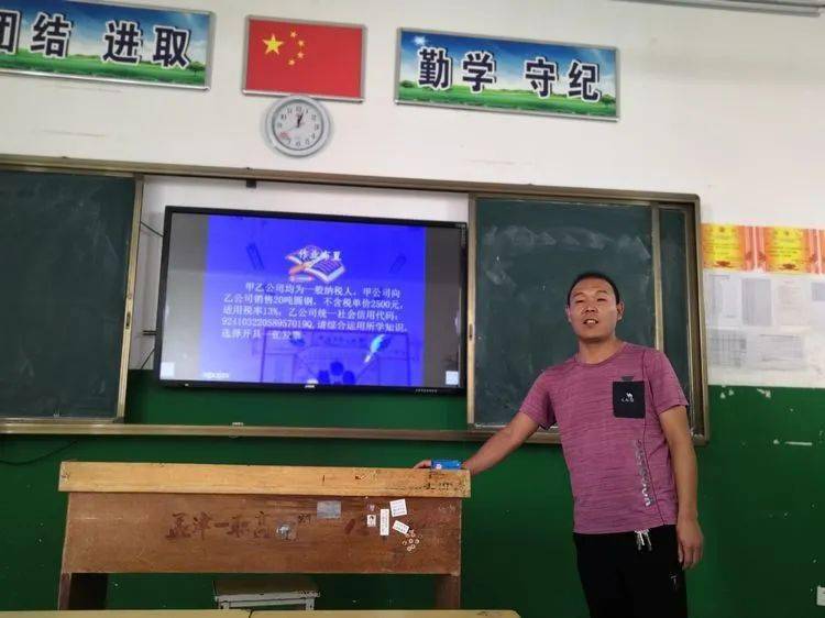 孟津雙語學校初中宿舍生活探秘