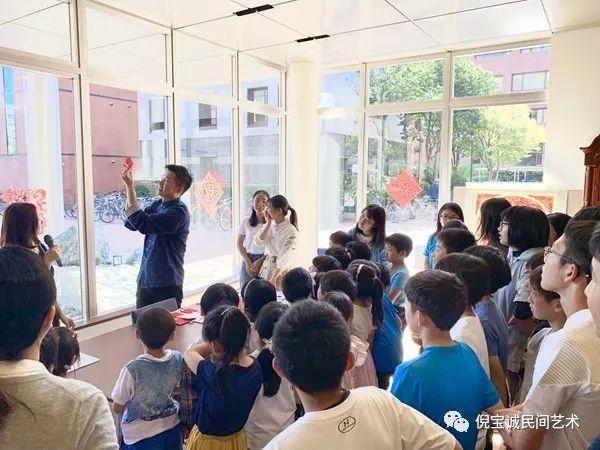 孟津雙語學(xué)校校服變遷歷程回顧