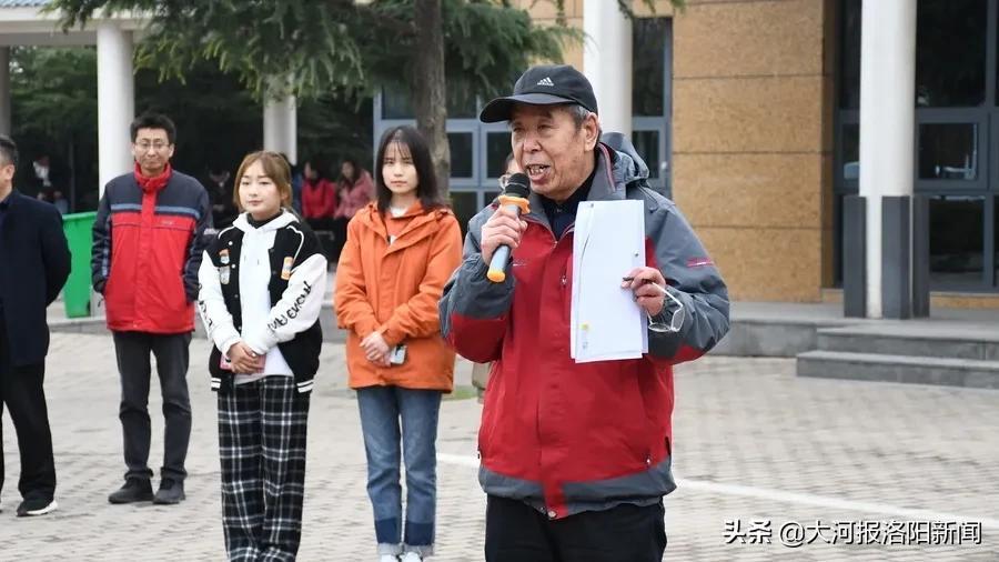 孟津縣雙語學(xué)校深度游記，探尋校園風(fēng)光與人文魅力