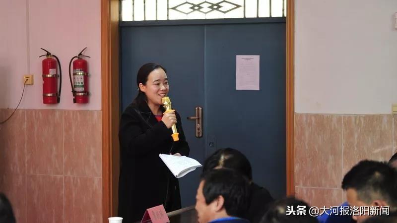 孟津雙語學(xué)校畢業(yè)典禮，告別青澀，啟航未來
