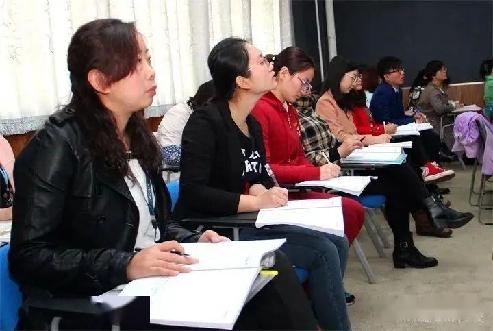 孟津雙語學(xué)校招聘優(yōu)秀教師，共創(chuàng)卓越教育未來