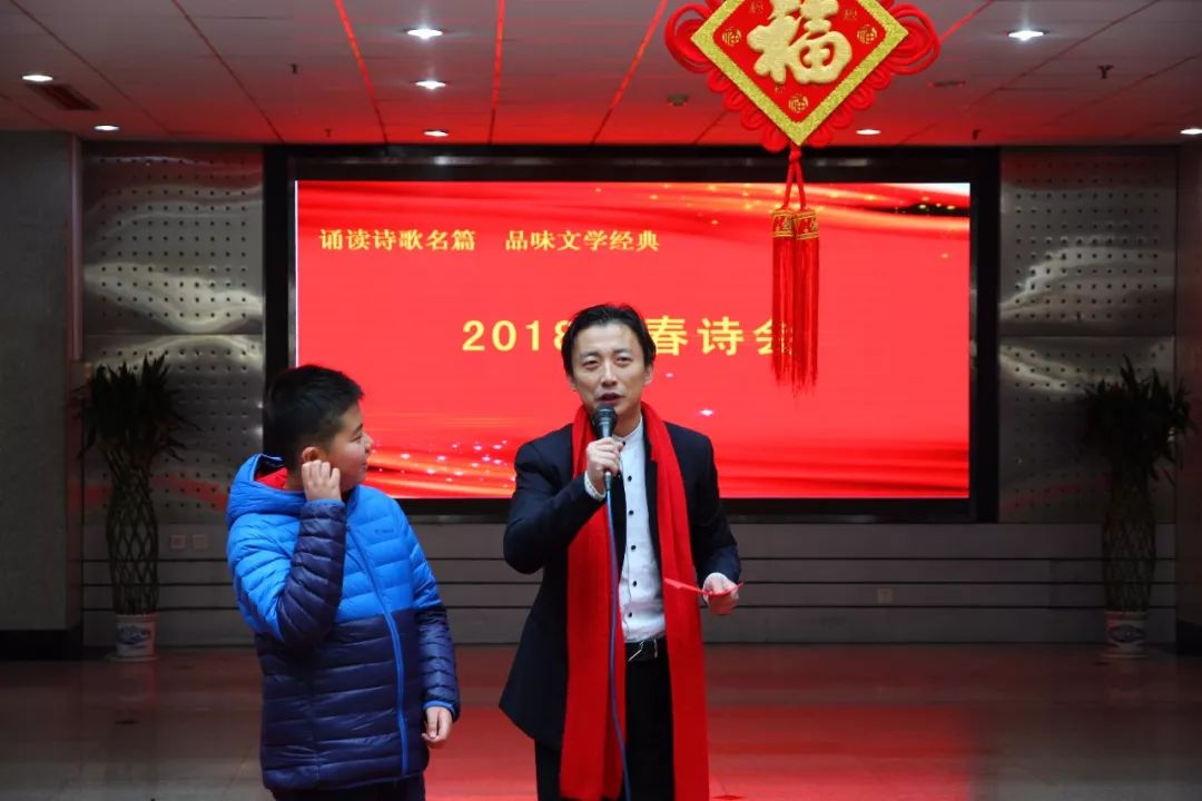 孟津雙語學(xué)校李甜老師，教育的璀璨明星