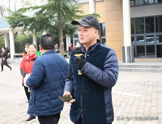 孟津雙語學(xué)校武術(shù)操視頻，傳統(tǒng)武術(shù)與現(xiàn)代教育融合之美