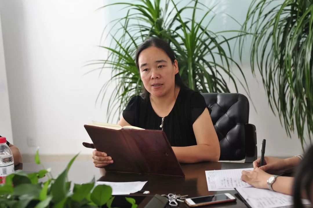 孟津雙語學校中的孫應平，教育之光