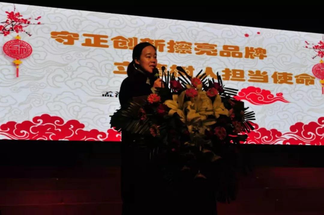 孟津區(qū)雙語學(xué)校官網(wǎng)，探索優(yōu)質(zhì)教育的窗口