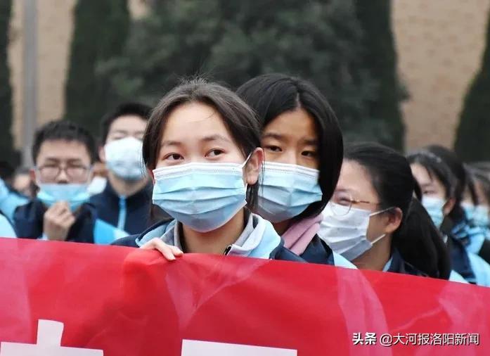 孟津雙語學(xué)校招生群微信——開啟孩子未來的金鑰匙