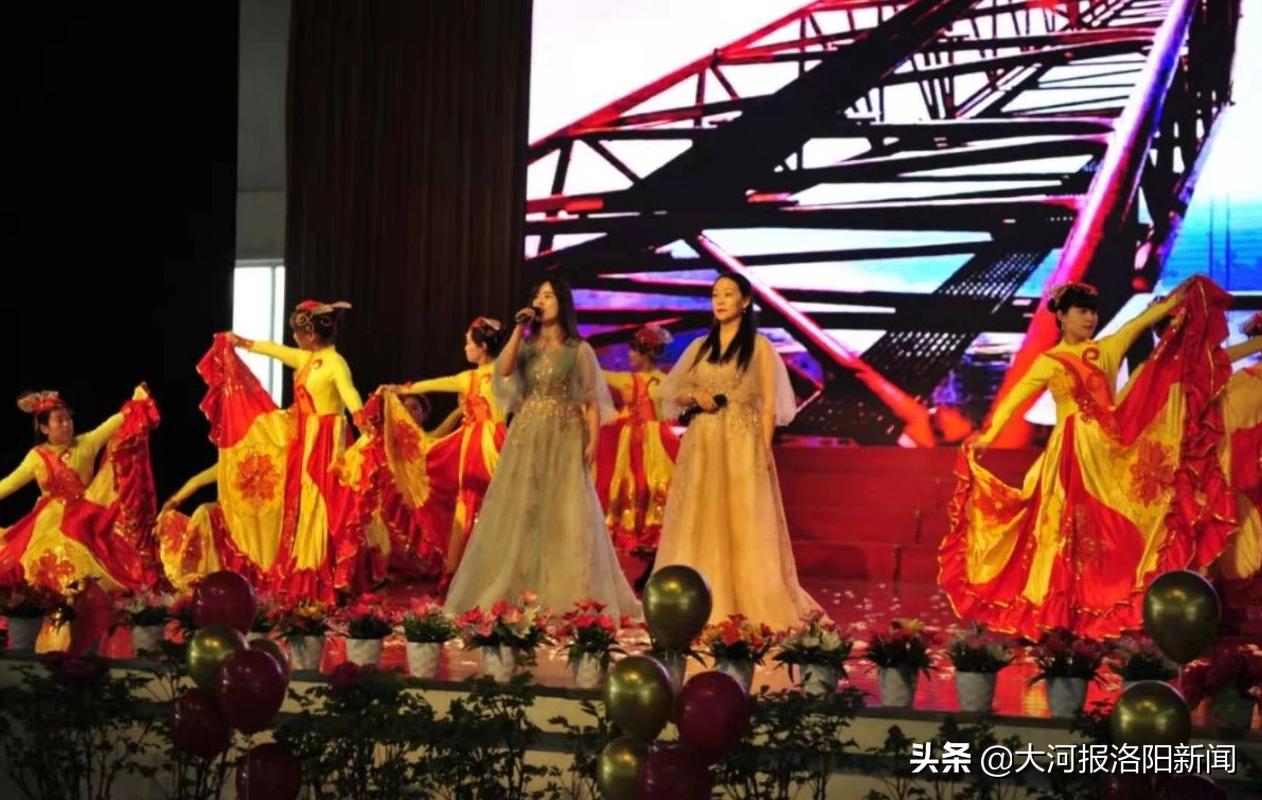 我家小女在孟津雙語(yǔ)學(xué)校