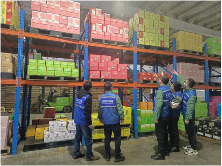 三月食品安全月調(diào)度工作會召開，筑牢校園食品安全防線，共創(chuàng)和諧健康環(huán)境
