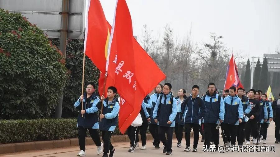 孟津雙語(yǔ)學(xué)校職業(yè)技術(shù)學(xué)院榜樣學(xué)生風(fēng)采展示（第20期）展示優(yōu)秀學(xué)子風(fēng)采