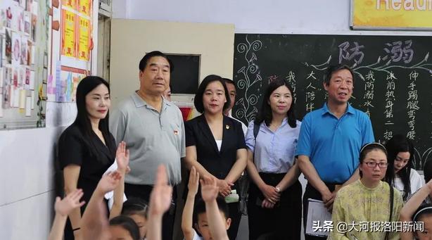 孟津雙語學(xué)校職業(yè)技術(shù)學(xué)院優(yōu)秀教師風(fēng)采展示（第十期）