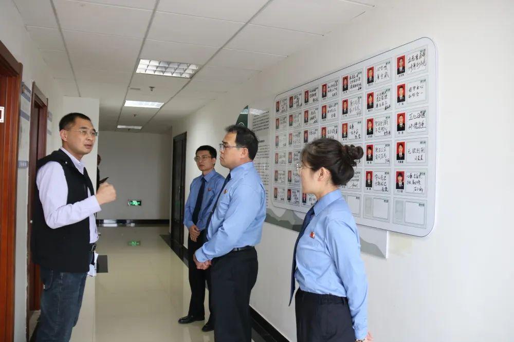學(xué)校召開清廉學(xué)校建設(shè)工作推進會議，深化理解，共同推進清廉教育