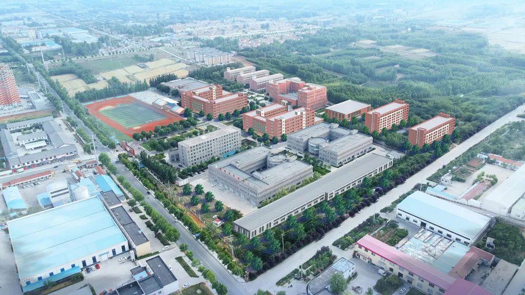 2024年度高等職業(yè)教育質(zhì)量年度報告編制工作部署會召開，聚焦教育質(zhì)量提升，推動職業(yè)教育高質(zhì)量發(fā)展