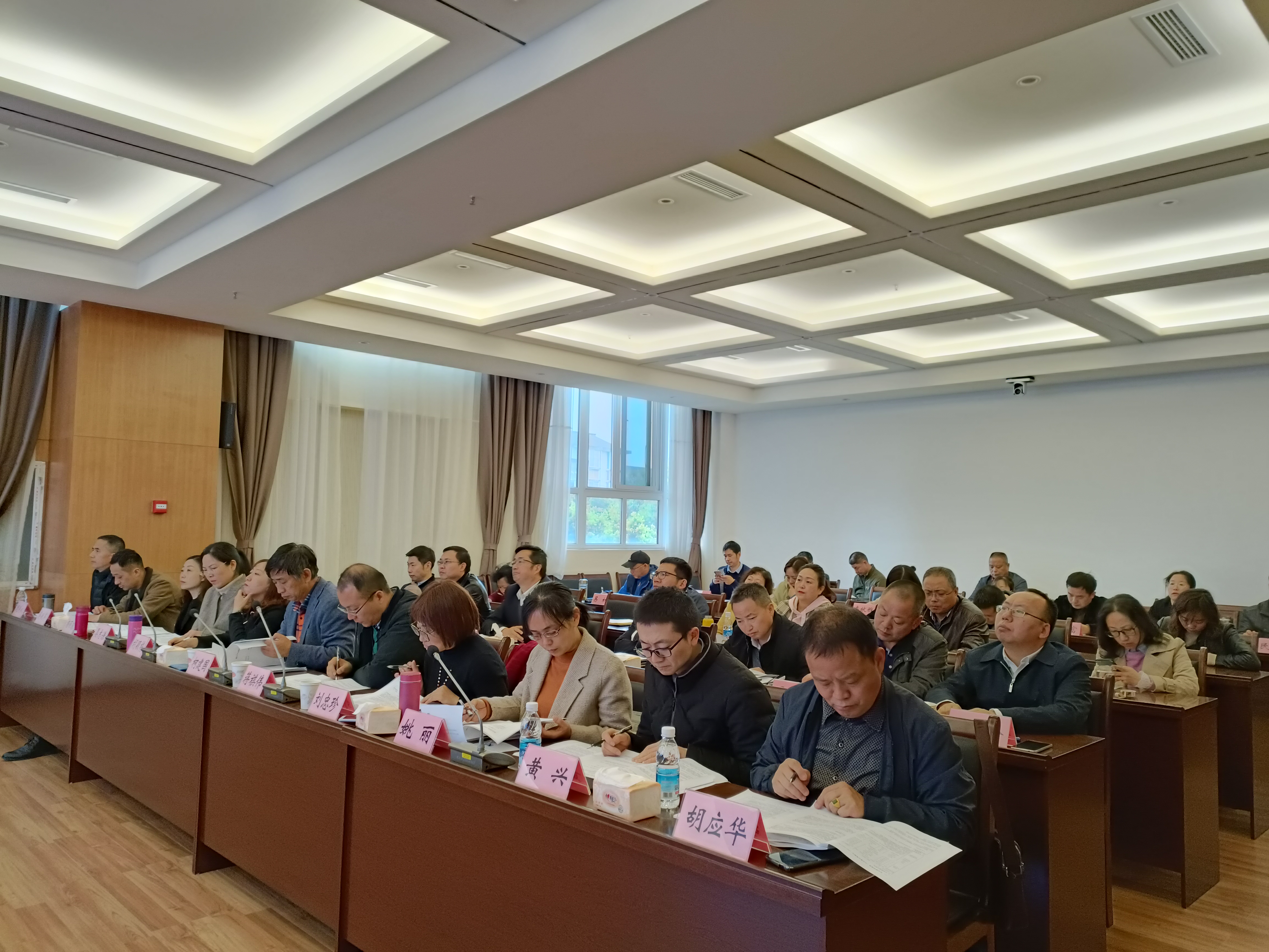 省級高水平專業(yè)群中期考核工作部署會(huì)議召開在我校