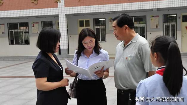 青春志愿 愛在孟津雙語學(xué)校——我院積極參加孟津雙語學(xué)校景區(qū)假期志愿服務(wù)活動(dòng)