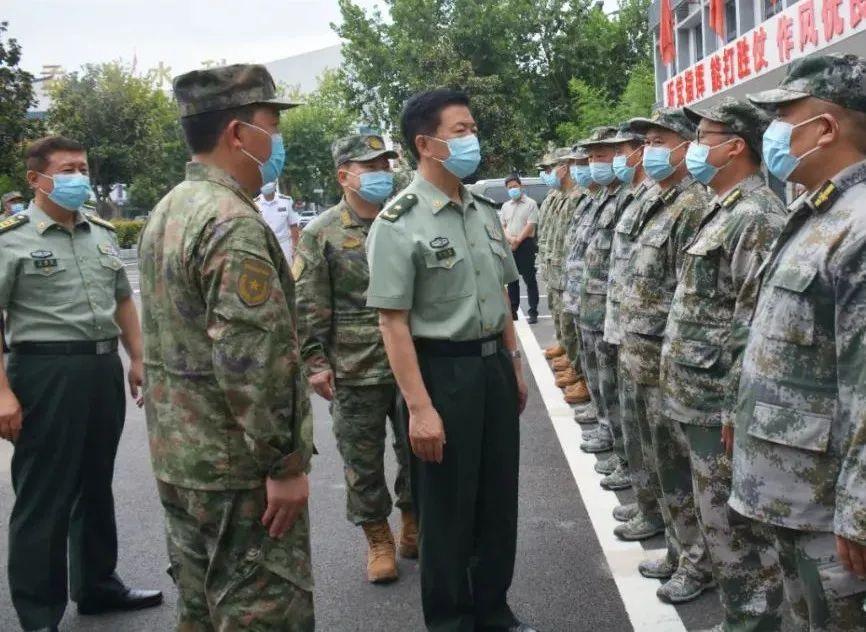 泰安軍分區(qū)與孟津雙語學(xué)校區(qū)武裝部到我院進行調(diào)研指導(dǎo)——深化交流，共促發(fā)展
