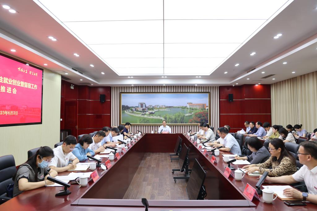 人社6 1助力學(xué)子就業(yè)之路，泰安高校畢業(yè)生政策宣講會(huì)暨學(xué)院就業(yè)實(shí)習(xí)雙選活動(dòng)圓滿落幕
