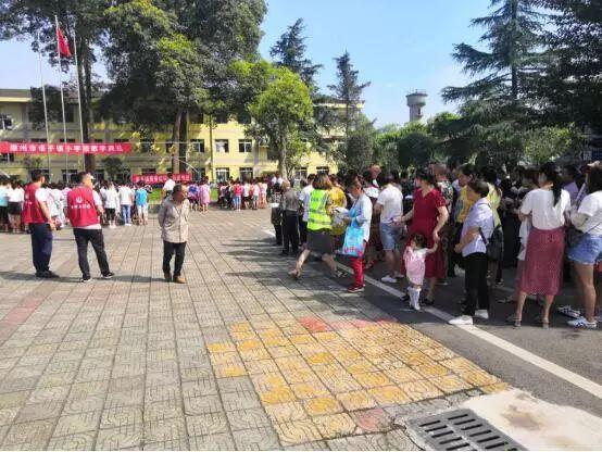 學院生活垃圾分類宣傳周啟動——引領綠色校園新風尚