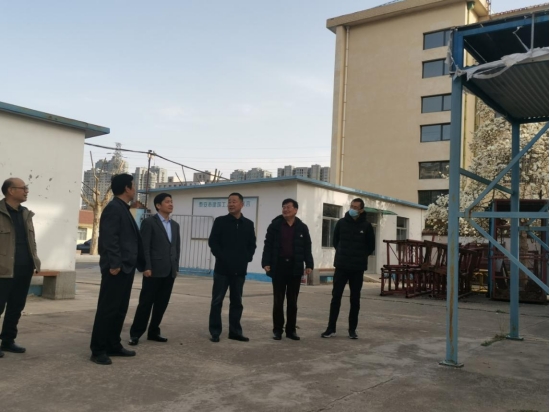 學(xué)院赴建筑施工特種作業(yè)人員培訓(xùn)中心實(shí)地調(diào)研