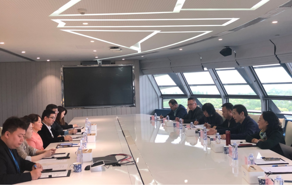 國際交流學(xué)院訪企拓崗促就業(yè)走訪用人企業(yè)，深化合作，共筑人才發(fā)展新篇章