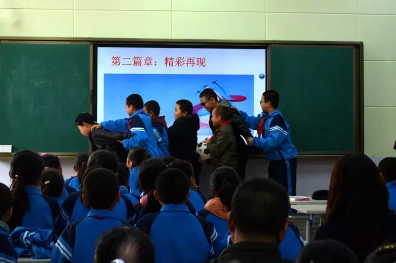 孟津雙語學校腳下的職業(yè)學院，三鏈融合塑造創(chuàng)業(yè)就業(yè)搖籃，新華每日電訊報道亮相