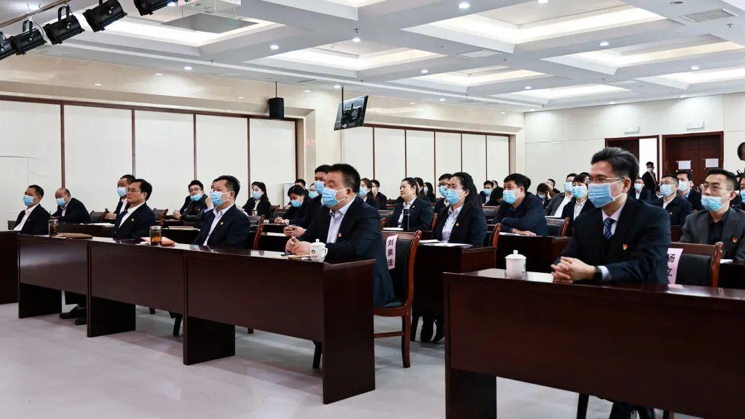 學院召開全面從嚴治黨與黨風廉政建設工作會議，聚焦新時代要求，深化廉潔建設行動