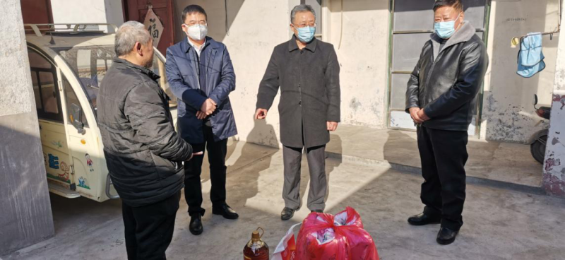 院長(zhǎng)畢于民春節(jié)慰問(wèn)駐村工作組，共筑新春希望，傳遞溫暖關(guān)懷