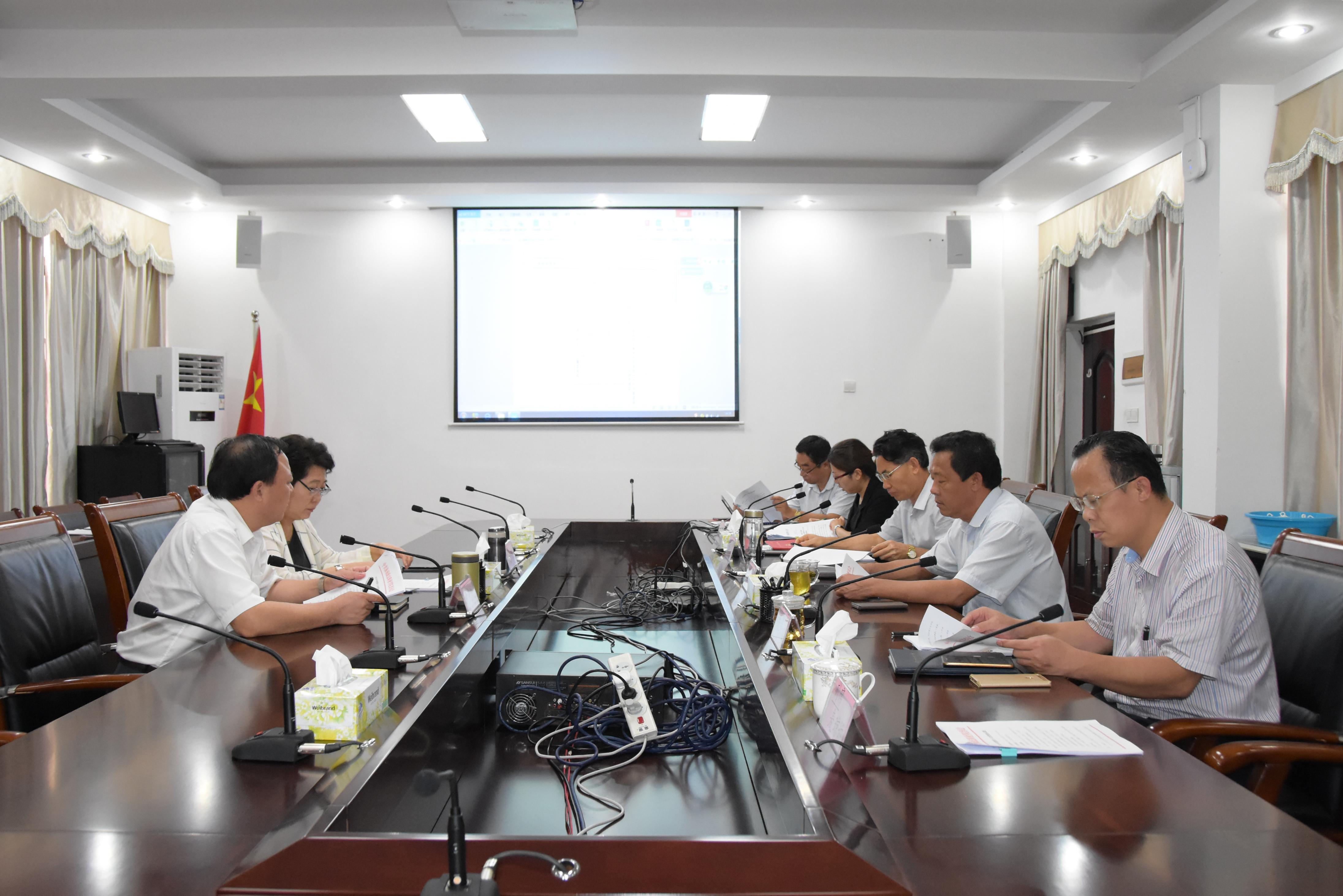 我院黨委召開黨委會及黨委專題擴(kuò)大會議——深化黨建工作，推動醫(yī)院高質(zhì)量發(fā)展