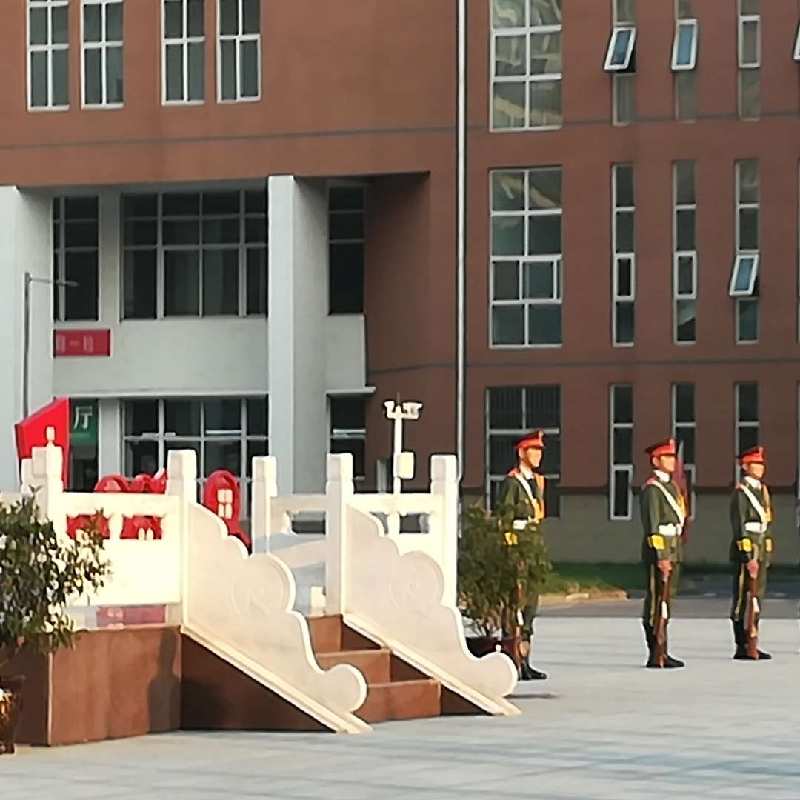 孟津雙語(yǔ)學(xué)校職業(yè)技術(shù)學(xué)院2020年春季學(xué)期學(xué)生返校復(fù)學(xué)通告
