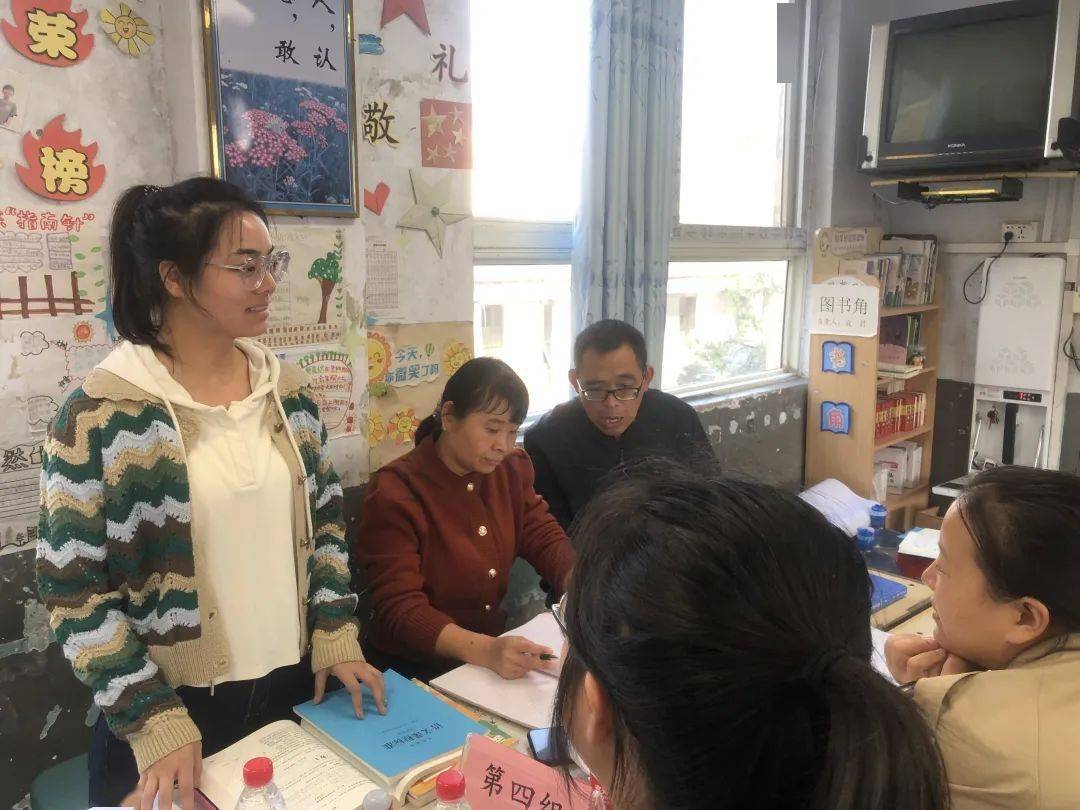 孟津?qū)W校小學部語文教研活動，游筆墨家鄉(xiāng)，話大美山河紀實