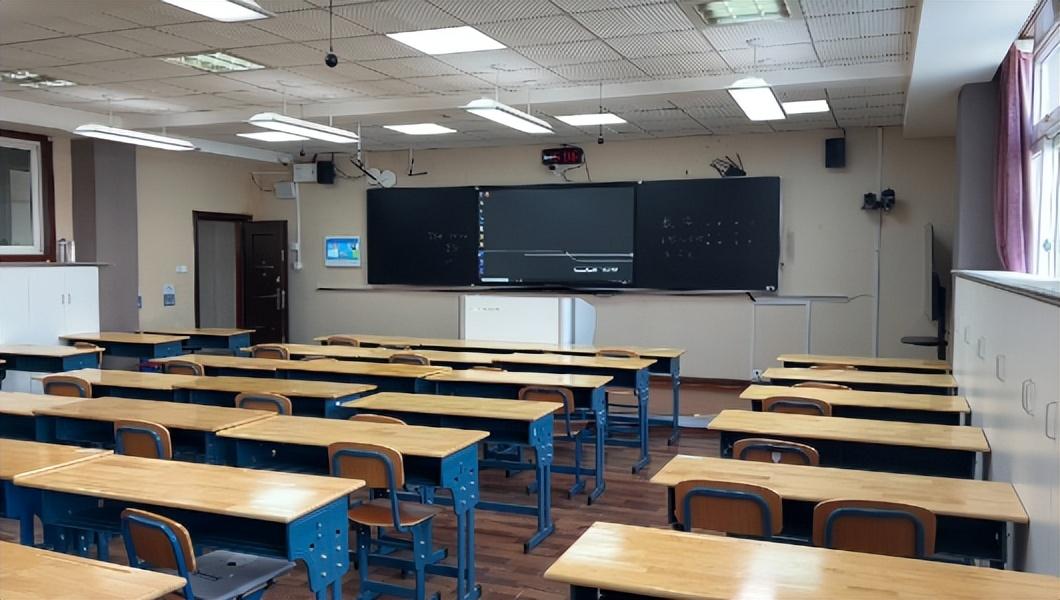 教育數(shù)字化轉(zhuǎn)型的應(yīng)用前景與面臨的挑戰(zhàn)